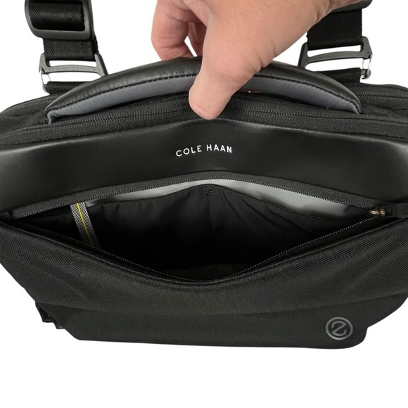 Cole Haan Zerogrand Men’s Black Attaché Laptop Bag Holds a 14” Laptop LIKE NEW!! - Picture 5 of 16